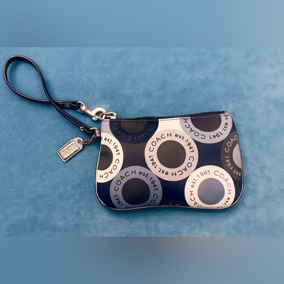Coach Vintage Signature Collection Blue & White Wristlet - Picture 1 of 15